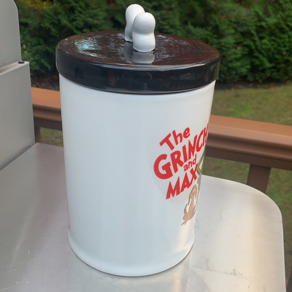 New the Grinch and Max Christmas inspired dog treat canister - Picture 9 of 10